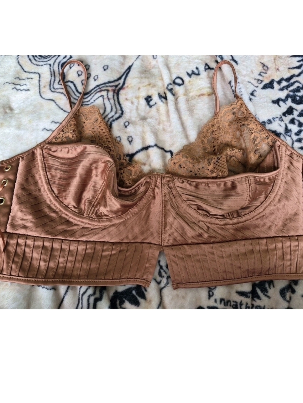 Dream Girl Size Large Rust Colored Bra Lace Up Sides
